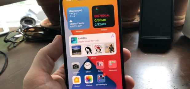 iOS 14中如何清理主屏幕上的应用程序?