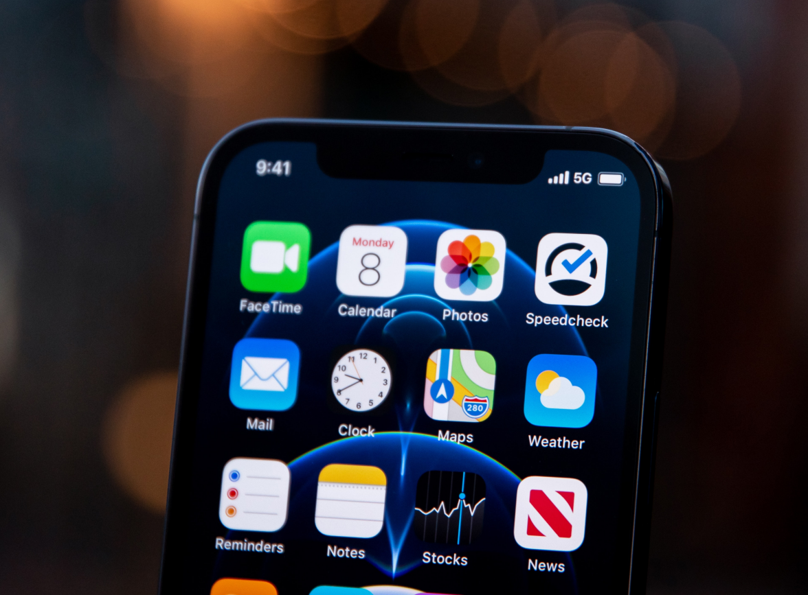 兴海苹果手机维修分享为什么 iPhone 12 在冬季会自动关机 