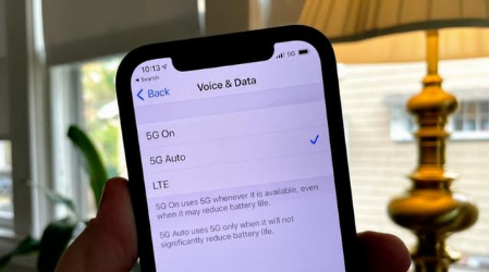 兴海苹果手机维修分享iPhone 12如何打开或关闭5G网络 